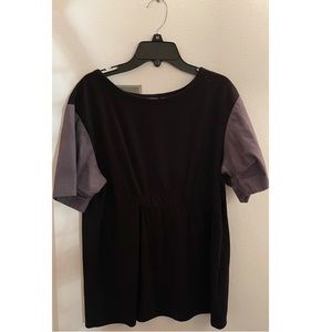 Simply Vera Vera Wang || Black & Purple Shirt